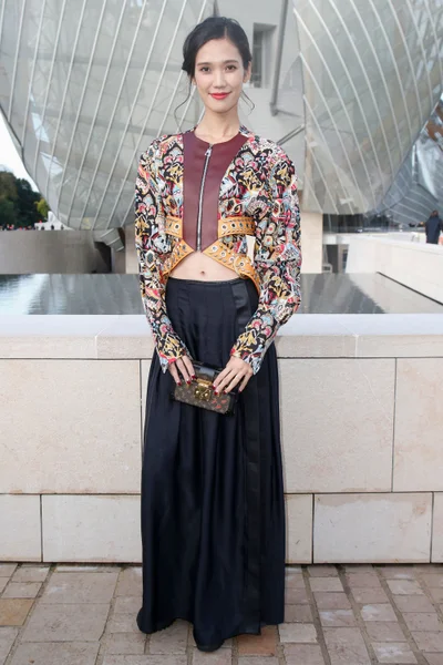 Look 4
